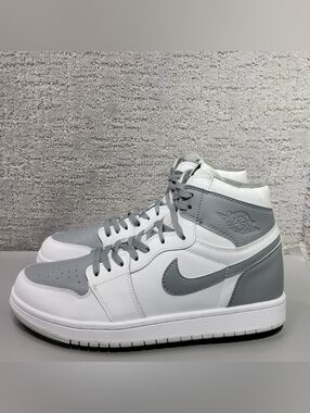Nike Air Jordan 1 Retro High Stealth Men's Size US 12 Gray White Athletic Shoes